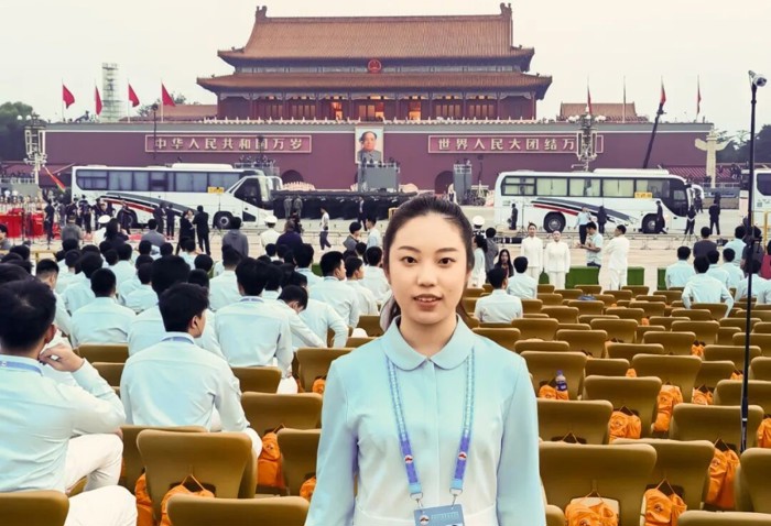 骄傲！我校优秀校友亮相阅兵式，歌声震撼全场！